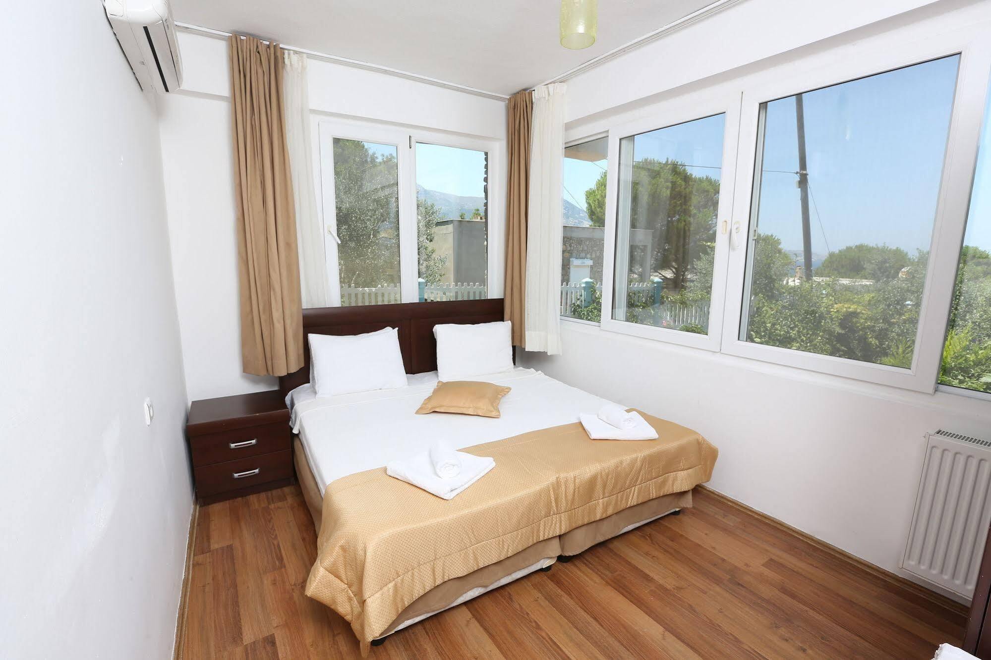 Arya Hotel Karaburun 卡拉布伦 外观 照片